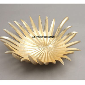 Most Unique Top Selling Fragrances Use Oudh Bakhoor Metal Golden Elegant Design Luxury Decorative <b>Incense</b> burner Holder and Bowl - Product Image 4