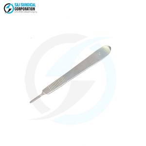 Manche de scalpel manuel professionnel en acier inoxydable certifié CE pour un contrôle de précision chirurgical, performance fiable, médical - Product Image 1