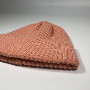 Gorro de Punto Acrílico de Color Puro Personalizado al por Mayor de Fabricante ODM, Cálido para Invierno, Estilo Urbano, con Puños Acanalados, Bordado 3D, para Viajes - Product Image 4