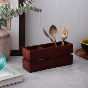 Porte-couverts en bois exquis avec des motifs d'inspiration marocaine adaptés aux réunions de famille festives et aux intérieurs de maison - Product Image 4