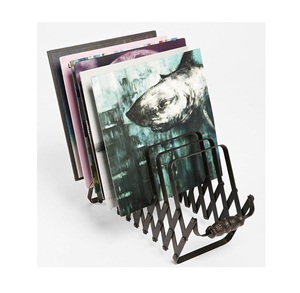 Elegant and stylish metal bookends with premium details providing both functionality and <b>aesthetic</b> appeal for bookshelves - Product Image 2