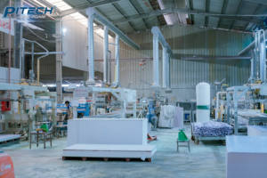 แผ่นพลาสติก PETG สีขาวมาตรฐาน pitech Vietnam Co extruded บอร์ดโฟมพีวีซีพิมพ์ยูวีแกะสลักคล้ายกับแผ่นอะคริลิก - Product Image 4