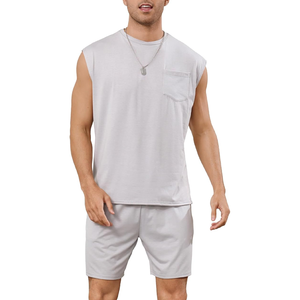 Chándal de verano elástico de cuatro vías para hombre: máxima movilidad, tecnología de secado rápido y bolsillos seguros con cremallera - Product Image 1