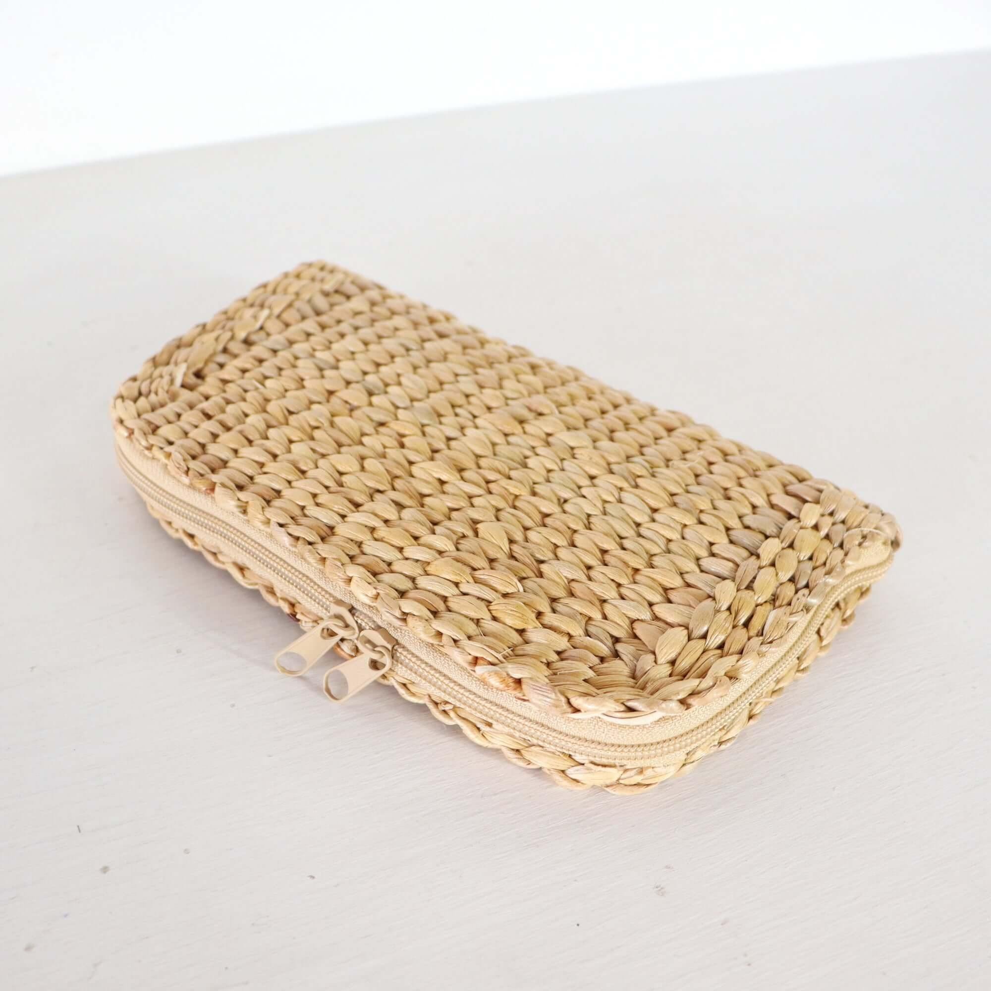 ธรรมชาติ