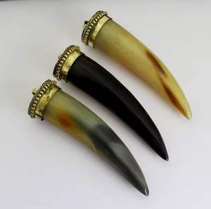 Colgante de Cuerno de Búfalo Natural, Ecológico, Hecho a Mano en India, Estilo Amor - Product Image 3