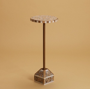 Ensemble de 3 décorations antiques élégantes en bois pour table d'appoint de chambre à coucher table d'appoint en or de luxe au design unique au prix de gros - Product Image 3