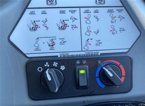 Bobcatt S595 2017 d'occasion Skid Steer, chargeur de terrassement prêt à être expédié dans le monde entier - Product Image 5