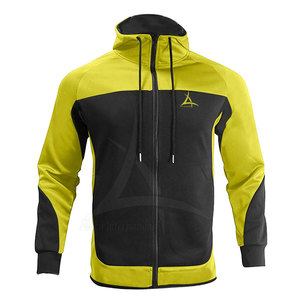 Survêtement pour homme de haute qualité fabriqué au Pakistan, logo personnalisé, respirant, vêtements décontractés d'hiver, tissu léger personnalisé, uni - Product Image 4