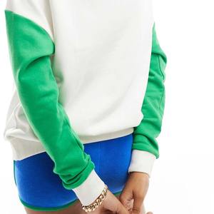 Sudadera de cuello redondo con bloque de color bordado para mujer Panel de bloque de gran tamaño de invierno de poliéster/algodón - Product Image 4