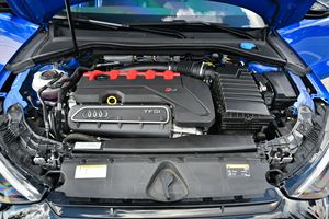 Audi RS3 Turbo 5 cylindres d'occasion de 2023, Audi Exclusive Nogaro Blue Metallic, peu modifiée - Product Image 6