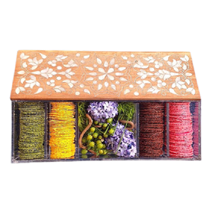 Caja de bombones acrílicos moderna con tapa de madera Caja de bombones de postre de dulces más vendida de calidad exclusiva de RF Crafts - Product Image 5