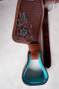 2024 Selle occidentale en cuir véritable de haute qualité sur mesure meilleure course de baril et jeu de punaises de sentiers de chevaux Direct - Product Image 3