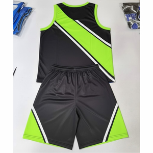 Uniforme de basket-ball personnalisé d'été, grande taille, séchage rapide, respirant, 100% polyester, sans manches, réversible, maille, imprimé par transfert thermique - Product Image 2
