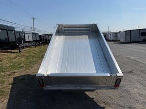 Remolque Volquete Hidráulico de Aluminio 4.5 x 8 – Combinación de Puerta y Rampas Deslizantes - Product Image 3