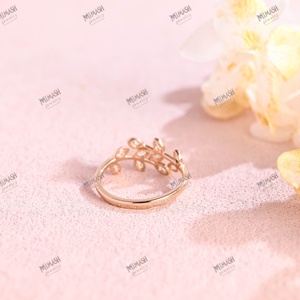 Bague de mariage en moissanite coupe marquise avec design en grappe de feuilles, bague cadeau en or massif inspirée de la nature pour femme - Product Image 5