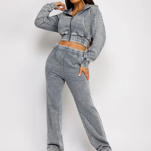 Conjunto Deportivo de 2 Piezas para Mujer, Pantalones Deportivos Cortos y Top, Ropa de Gimnasio, Algodón Lavado con Ácido, con Cremallera - Product Image 1