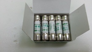3736) [USADO] Littelfuse LVSP 20-2 (10 Piezas) Equipo Industrial y Electrónico Hecho en EE. UU. - Product Image 2