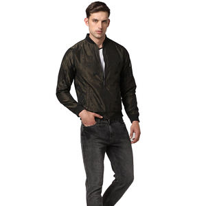Nouveau blouson aviateur de style High Street pour hommes avec broderie Tailles de couleurs personnalisables Fermeture à glissière antibactérienne Fabriqué au Pakistan - Product Image 4