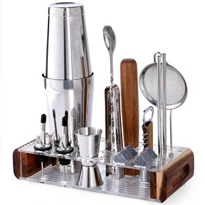 Ensemble de shakers à cocktail en acier inoxydable avec base et couvercle en bois élégants pour mariages et événements spéciaux - Product Image 1