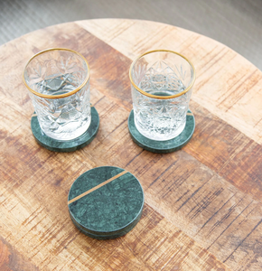 Sous-verres ronds en marbre blanc de qualité supérieure, faits à la main, avec motifs classiques en laiton, approvisionnement mondial - Product Image 1