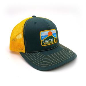 Casquette de camionneur à dos en maille à 6 panneaux à profil moyen avec broderie de patch personnalisée, vente en gros de sport de haute qualité du fabricant du Vietnam - Product Image 3