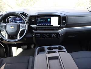 Chevrolet Silverado 1500 LT 2025 Usada en Buen Estado - Product Image 4