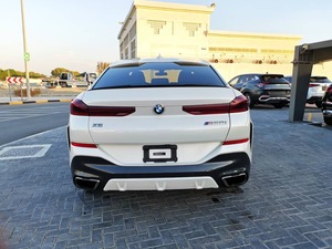 BMW X6 M50i 2020 USADO de Buena Calidad, 400HP, 6 Cilindros, EURO 6, Diésel, 5 Plazas, Transmisión Automática, Edición Alemana - Product Image 6