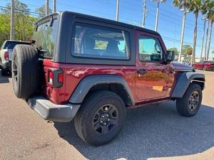 2021 <strong>Jeep</strong> <strong>Wrangler</strong> Sport
