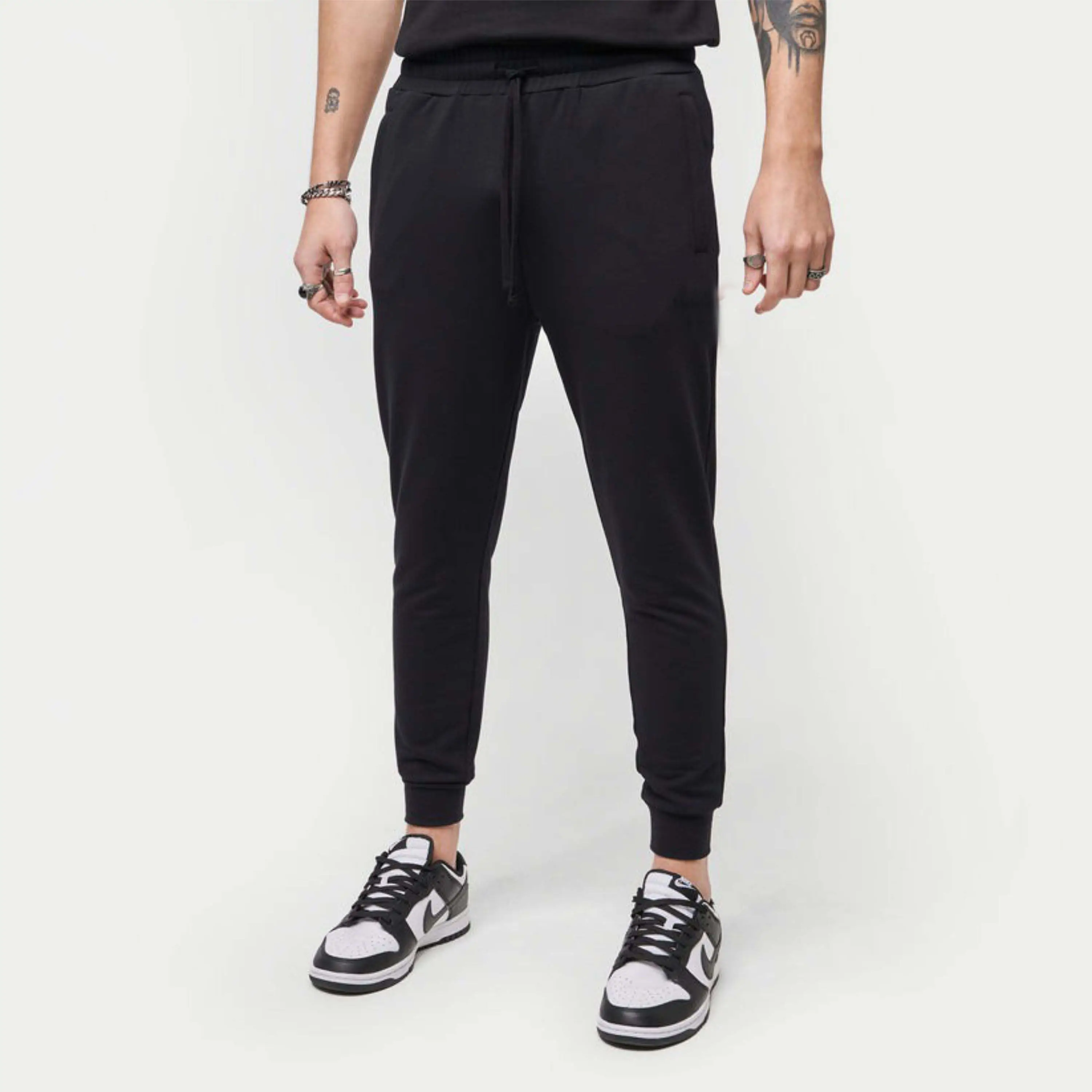 Pantaloni della tuta da uomo di nuovo Design pantaloni Casual comodi pantaloni da uomo di buona qualità sport pantaloni da Jogging prezzo all'ingrosso