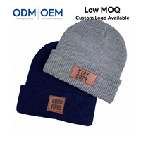 Bonnet en tricot côtelé unisexe avec logo personnalisé en cuir, 100 % acrylique, chaud pour l'hiver, avec revers, pour l'extérieur, vente en gros