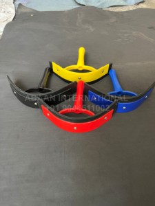 Limpiaparabrisas de limpieza de comederos de agua para caballos | Depurador de tanques estables y de Granero | Herramienta de limpieza duradera para comederos de cubos - Product Image 3