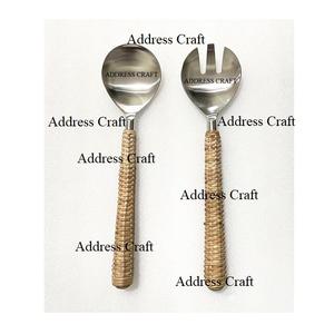 High Quality Silver Matt Polished <b>Salad</b> Server With Wicker Handle Best Selling Stainless Steel <b>Salad</b> <b>Tools</b> Elegant <b>Salad</b> Spoon - Product Image 2
