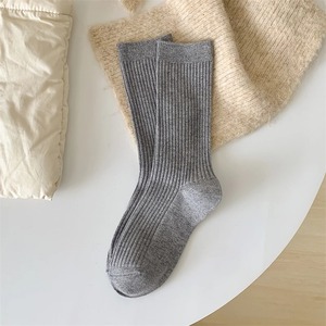 2025 personalizado invierno interior cálido barato de alta calidad al por mayor calcetines de Yoga mujeres calcetines atléticos - Product Image 5