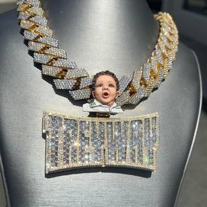 Pendentif personnalisé pour femme en argent sterling 925 avec bijoux en 3D brillants, moissanite taille brillant, certifié IGI - Product Image 3