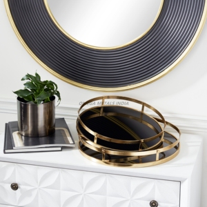 Plateau de service octogonal doré au design moderne avec poignées élégantes Solution élégante de décoration intérieure et de divertissement - Product Image 1