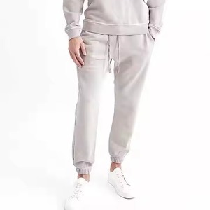 Best Factory Supplier <b>Men</b> Sweatsuits <b>Top</b> Selling Durable Material High Quality Lightweight Breathable Adults Sweatsuits For <b>Men</b> - Product Image 4
