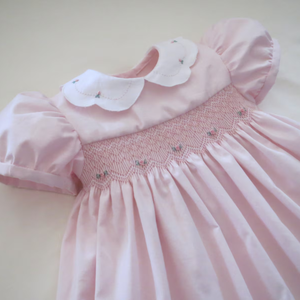 Vestido de lino suave hecho a mano para niñas pequeñas, estilo informal para el primer cumpleaños de niños pequeños, OEM hecho en Vietnam - Product Image 6