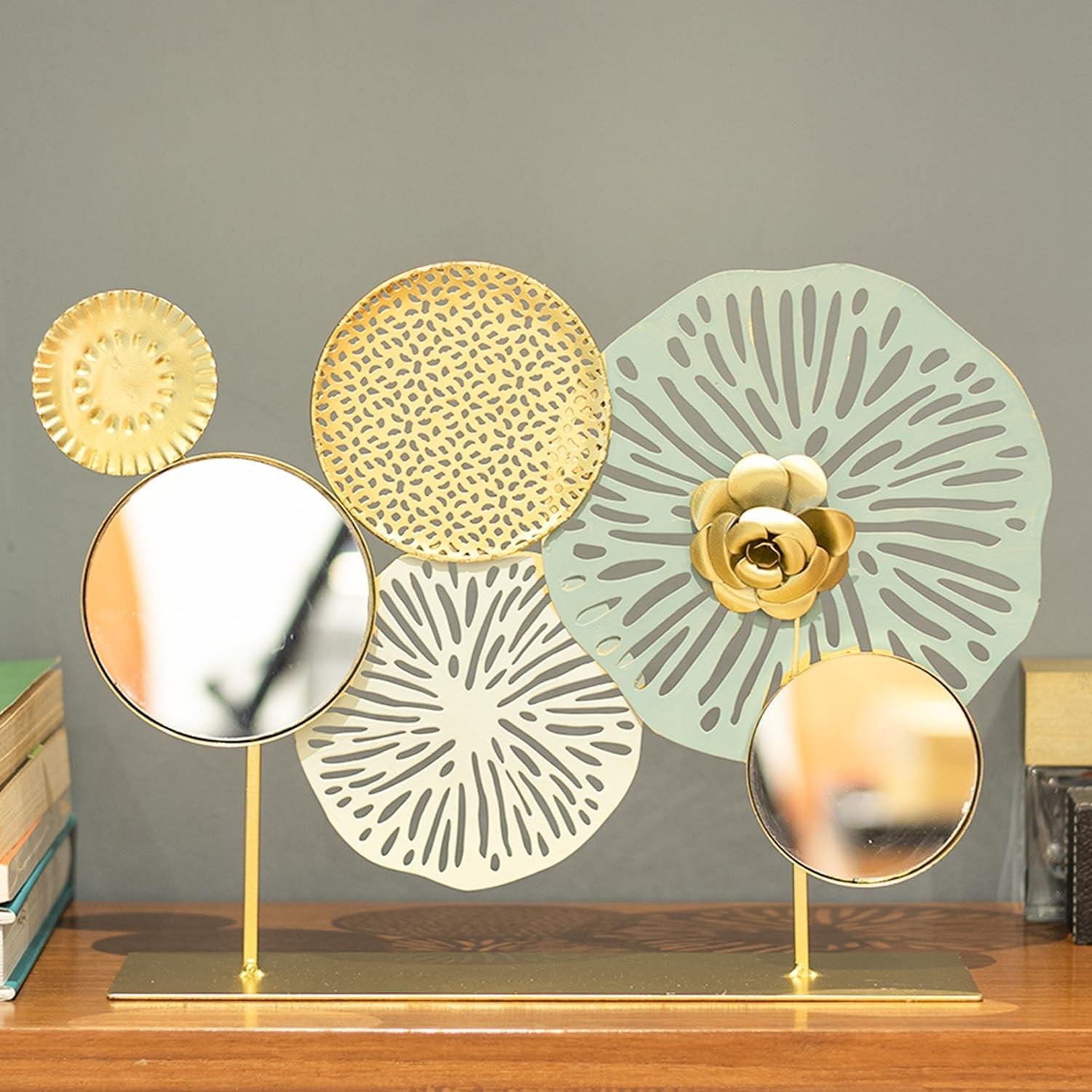 สีดำสีกากี