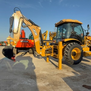 รถตักล้อยาง JCB 4CX สภาพใหม่ 95% พร้อมประสิทธิภาพที่เชื่อถือได้ รถตักล้อยาง JCB 4CX มือสอง เครื่องจักรก่อสร้าง มีสินค้าในสต็อก - Product Image 6
