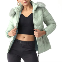 Blouson matelassé long rayé pour femme OEM Hiver 2025 – Chaud, respirant, coupe-vent, écologique, 100 % polyester, rubans personnalisés