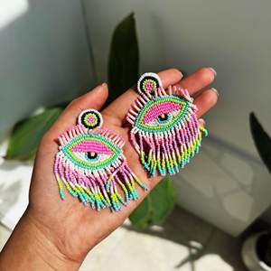 Fabricante y Exportador de Pendientes Bordados, Pendientes con Cuentas para Mujer, Joyería Festiva para Fiestas al Mejor Precio - Product Image 5