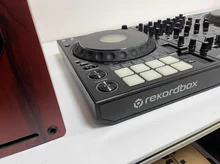 <span class=keywords><strong>Pioneer</strong></span> <span class=keywords><strong>DDJ</strong></span>-<span class=keywords><strong>1000</strong></span> d'occasion, une table de mixage DJ adaptée aux bars et aux salles privées - Product Image 6