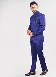 Costume semi-formel bleu pour homme de haute qualité et confortable, idéal pour les entretiens, le travail quotidien, les voyages et les rassemblements sociaux, en vente - Product Image 2