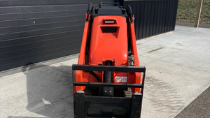 รถตักล้อยางขนาดเล็ก Kubota SCL1000 9 ตัน เครื่องยนต์ดีเซล พร้อมปั๊มไฮดรอลิก HYDAC รถตักตีนตะขาบ ประสิทธิภาพการทำงานสูง - Product Image 4