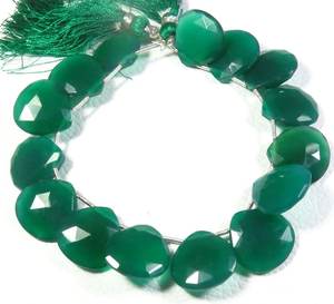 Natural Green Onyx Faceted <b>Heart</b> <b>Shaped</b> Beads 7.5 Inch Strand with 15pcs 17mm Onyx Gemstones Loose Beads Strand - Product Image 1