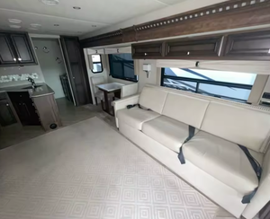 Autocaravanas y Remolques de Viaje Newmar Bay Star 3414 Usados y Asequibles, Modelos 2020, 2019 y 2018, Directo de Fábrica - Product Image 3
