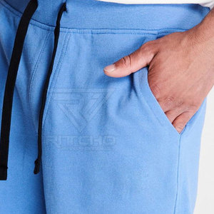 Shorts de course pour hommes en toile décontractée, taille mi-haute, taille élastique, couleur unie, dernier design, service OEM personnalisé, vente en gros - Product Image 4