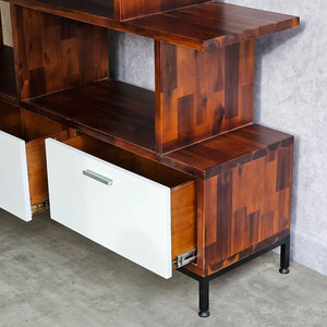 KS68179 Librería de Pie para Sala de Estar, Forma Rectangular, Cajones, Hecha de Madera de Melaleuca, Patas de Hierro, Recubrimiento en Polvo Negro - Product Image 6