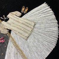 Nouvelle Tissu Blossom de Haute Qualité, Vêtement Traditionnel Indien de Créateur, Top Lehenga Style Fantaisie en Faux Georgette Lourd avec Paillettes