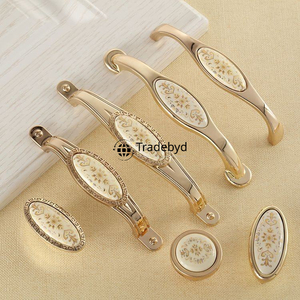 Tiradores de cajón y tiradores de armario hechos a mano de latón tradicional-Diseño minimalista para armario, cocina y baño-Tradebyd - Product Image 2